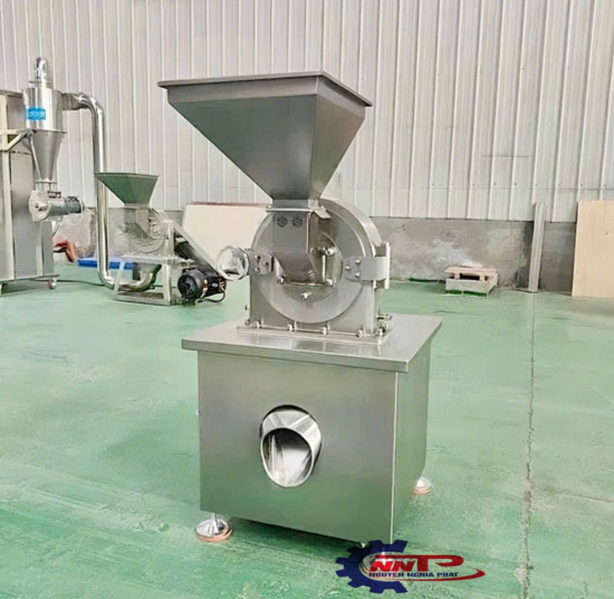 Máy nghiền bột siêu mịn D300