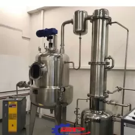 Máy cô đặc chân không