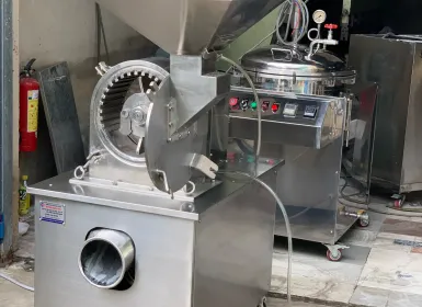 Máy nghiền bột có giải nhiệt hoạt động như thế nào?