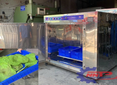 Lá sen sấy khô bằng máy sấy vi sóng thời gian nhanh chỉ 10 phút đến 30 phút, giữ màu,giữ mùi thơm của lá