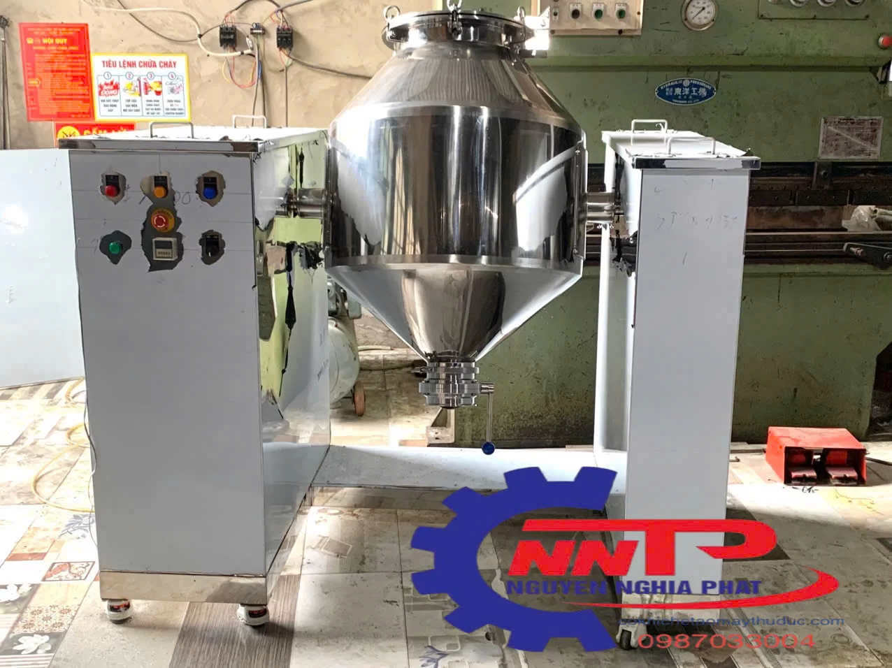 Máy trộn bột dạng trống