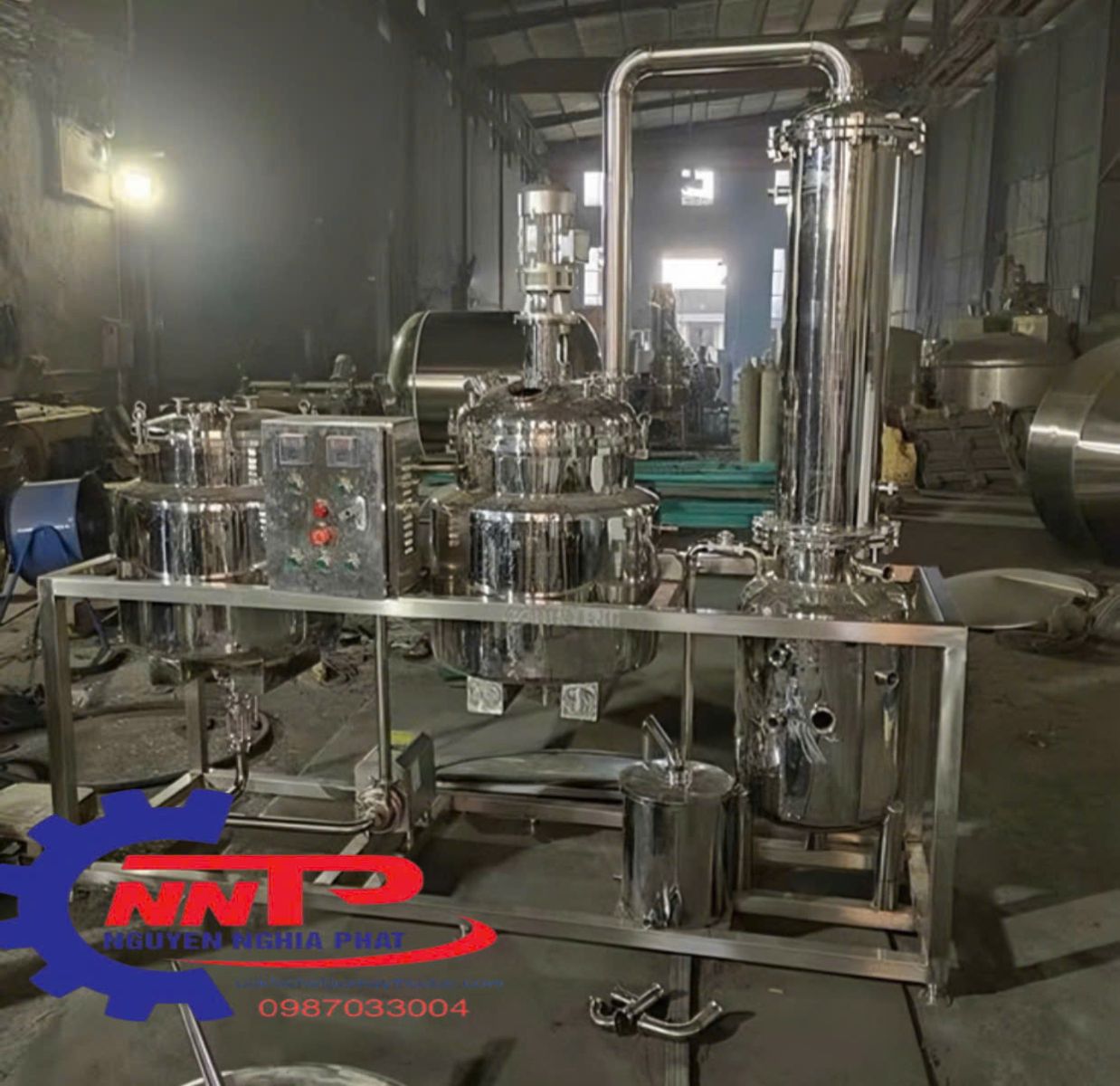 máy cô đặc chân không