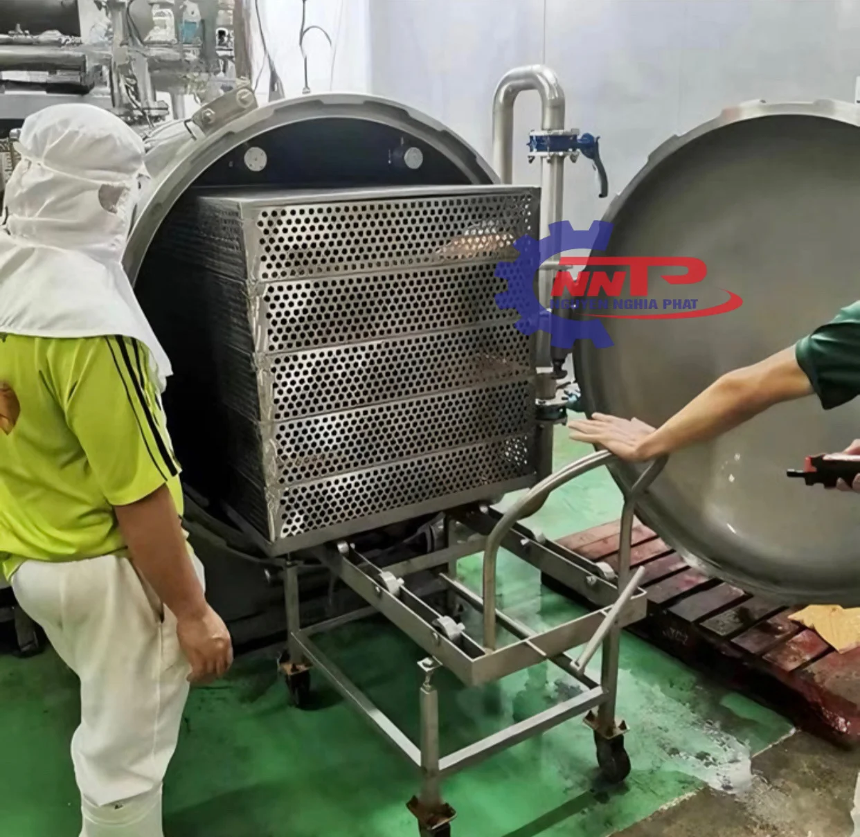 nồi hấp tiệt trùng phun sương 1000L
